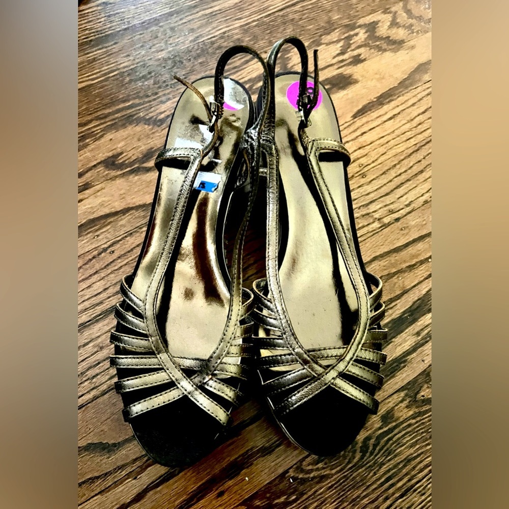 Etienne Aigner Posey Wedge Sandals 8.5 Bronze‎ Metallic Espadrille Boho Shimmer
